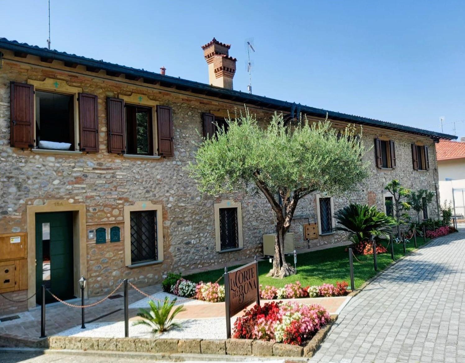 Appartamento La Corte Del Bona - Vicino Alle Cantine E A Circa 15 Minuti Dal Lago Di Iseo - Erbusco Esterno foto